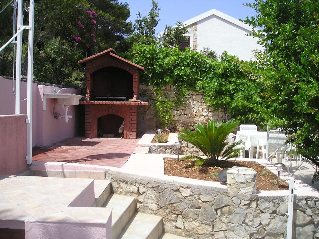 Apartman Vladic Apartment Grebastica Exterior photo
